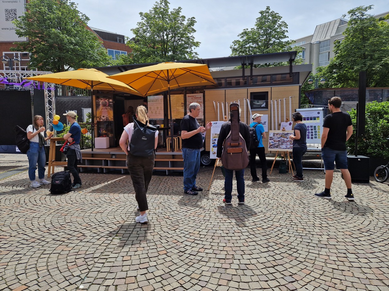 Foto des mobilen Partizipationslabor MobiLab