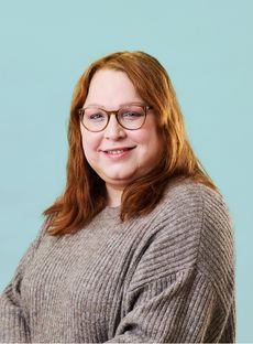 Porträt Dana Mahr